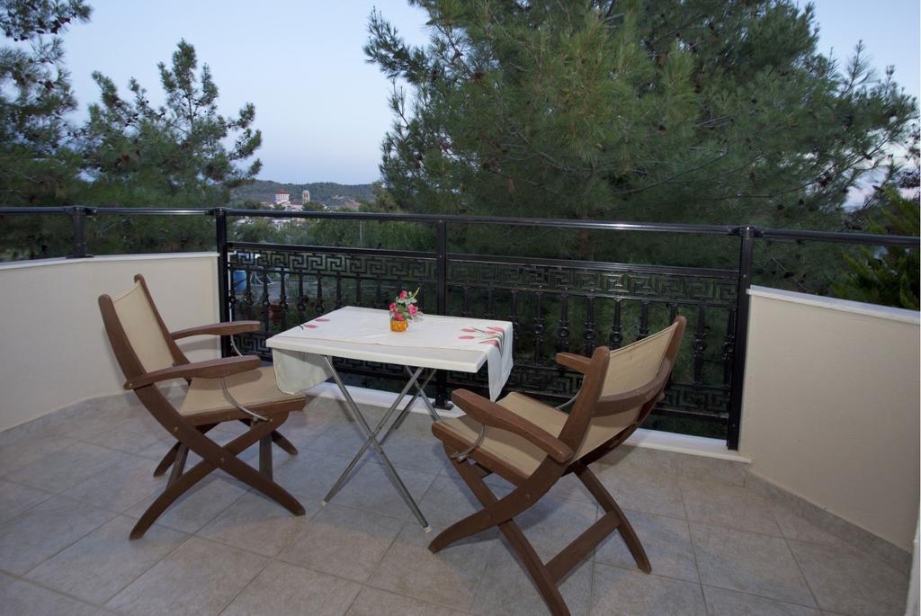 Apartment Katerina Potos