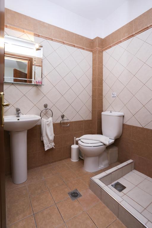 Apartment Katerina Potos